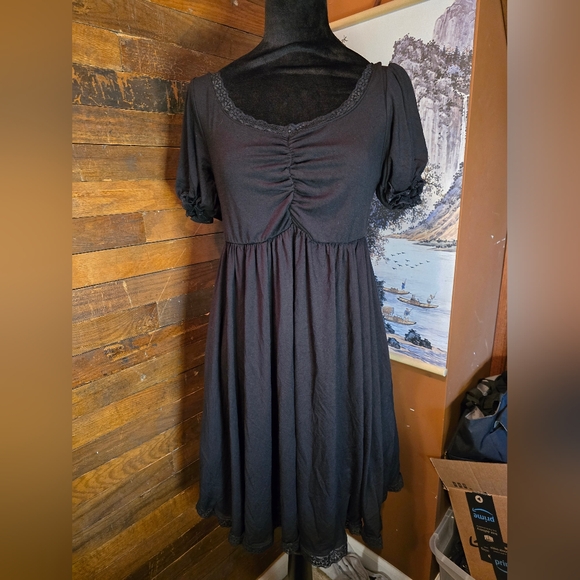 FIRM Foxblood S Gina Dress - Picture 2 of 3